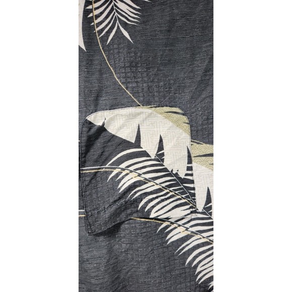 TOMMY BAHAMA Vtg Gray Floral Hawaiian Camp Shirt 70% Silk 30% Linen - Men's M - Picture 4 of 9